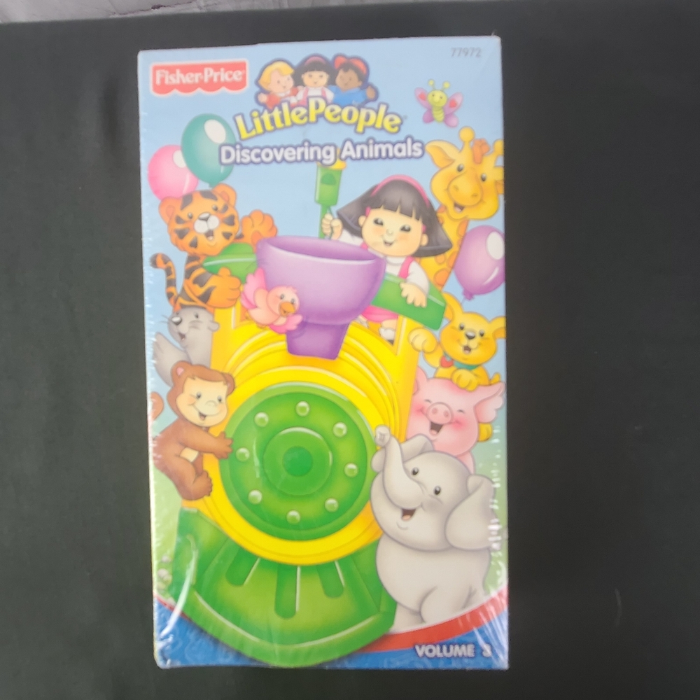 Little People Discovering Animals Volume 3 VHS.